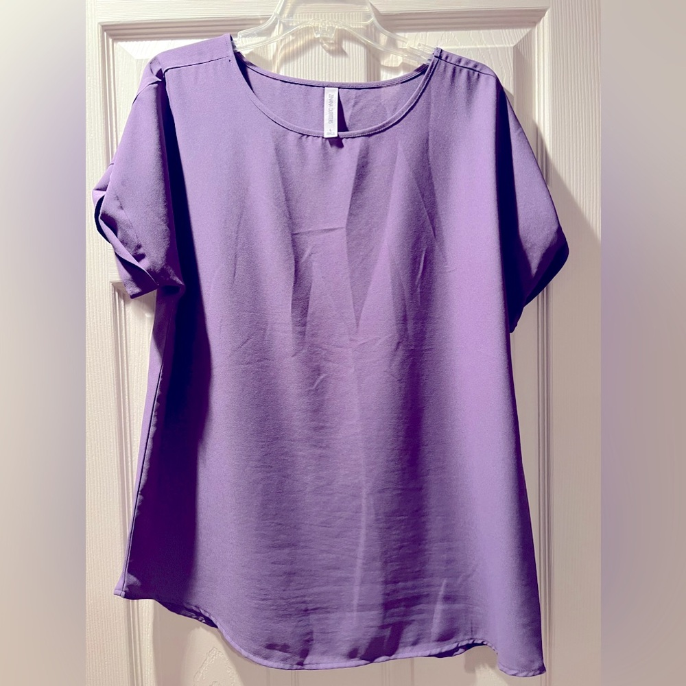 Zenana Outfitters Blouse, Size Large.